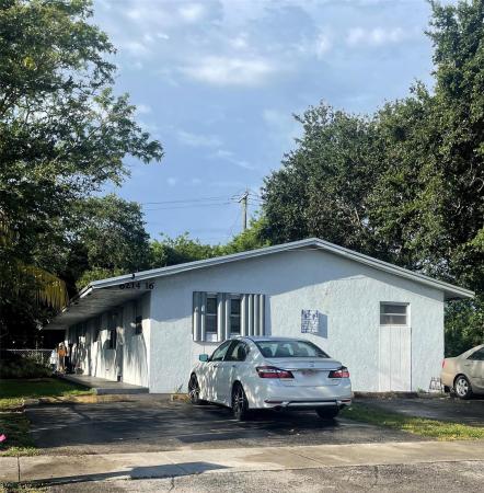 Hollywood Suburbs, 6214 Cleveland St, Hollywood, Florida 33024, image 1