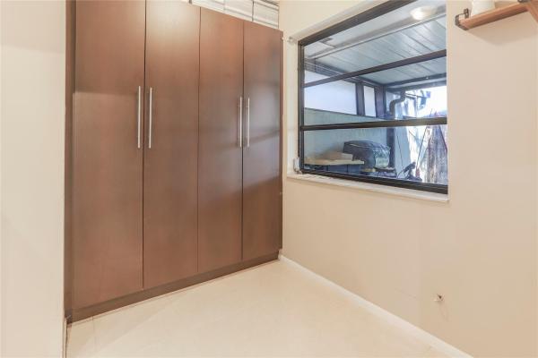 East Lakes Townhomes, 9612 NW 15th Ct, Pembroke Pines, Florida 33024, image 1