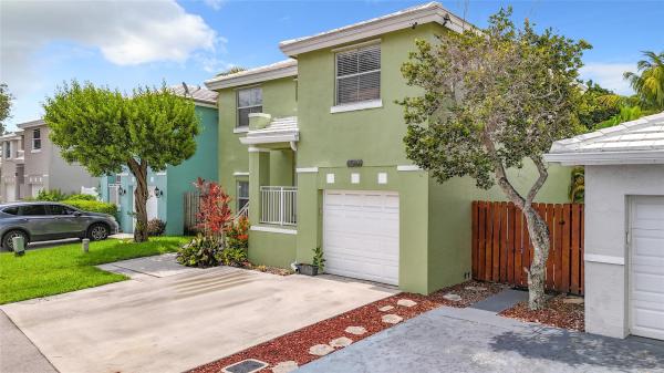 The Cape At Coral Bay, 6582 Bayfront Dr, Margate, Florida 33063, image 1
