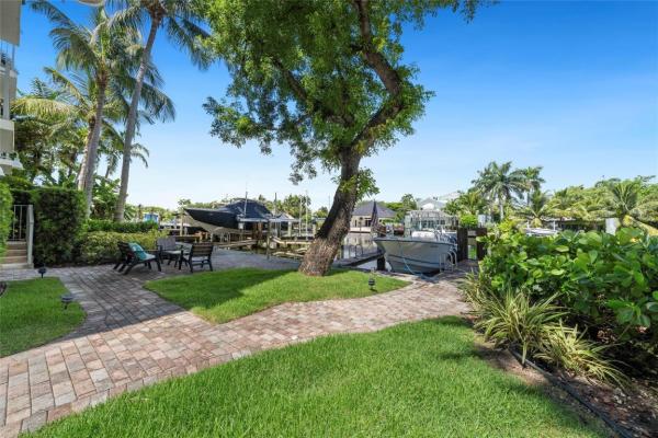 Vista Las Olas, 217 Hendricks Isle #201, Fort Lauderdale, Florida 33301, image 1