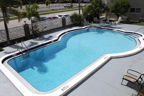 Bonita Springs, 3300 NE 10th Ter #39, Pompano Beach, Florida 33064, image 1