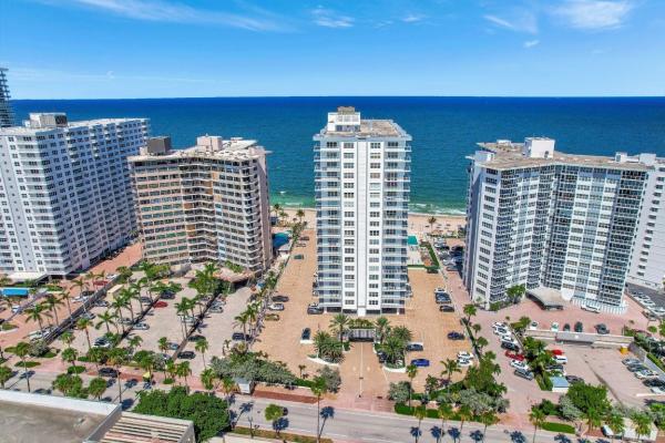 Regency Tower South, 3750 Galt Ocean Dr #211, Fort Lauderdale, Florida 33308, image 3