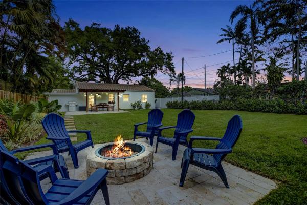 Yellowstone Park, 908 SW 17th St, Fort Lauderdale, Florida 33315, image 1