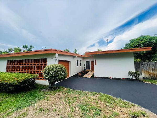 Plantation Park, 5501 SW 1st St, Plantation, Florida 33317, image 1