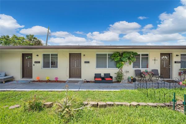 Feller Estates, 3620 NE 1st Ter, Oakland Park, Florida 33334, image 1