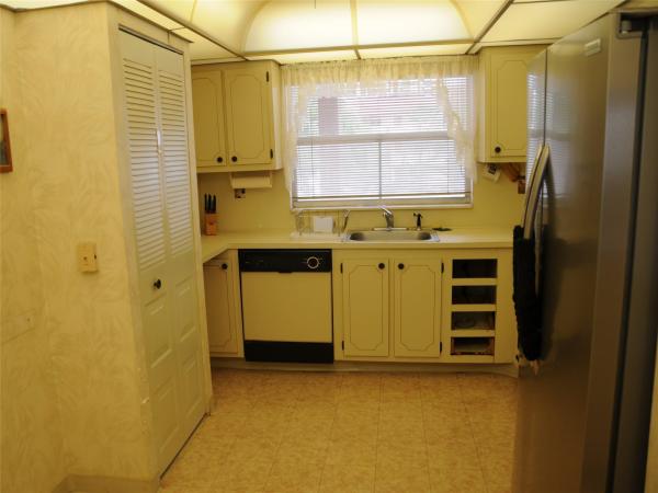 Sunrise Lakes 4, 10133 NW 24th Pl #205, Sunrise, Florida 33322, image 1