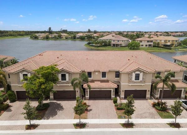 Town Parc At MiraLago, 8439 Lakeview Trl #8439, Parkland, Florida 33076, image 1