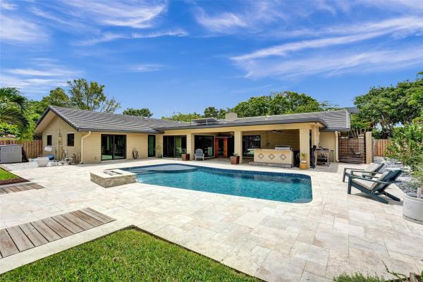 Estancia Of Via Verde, 6711 S Grande Dr, Boca Raton, Florida 33433, image 1