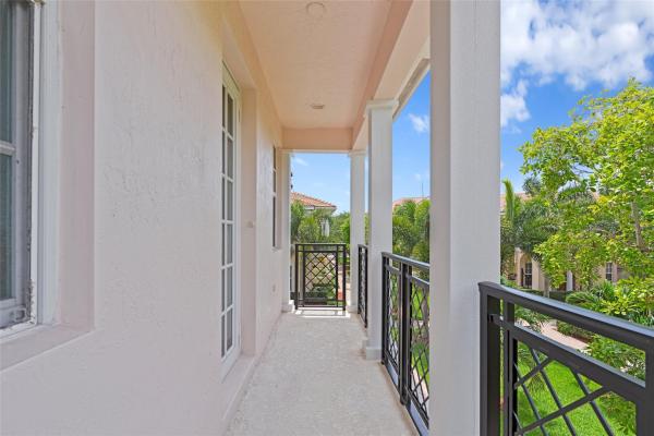 834 NW 82nd Pl, Boca Raton, Florida 33487, image 3