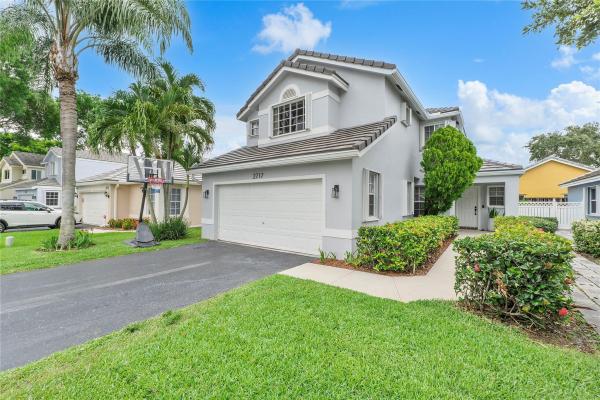 Arborwood, 2717 Pinewood Ct, Davie, Florida 33328, image 1