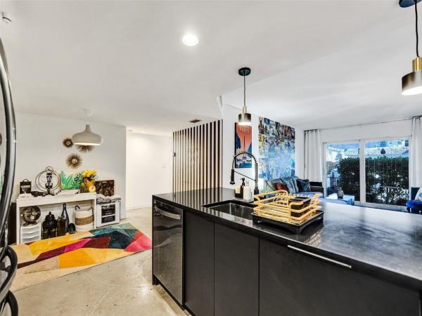 River Manor, 3002 NE 5th Ter #101-B, Wilton Manors, Florida 33334, image 2