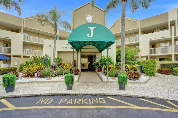 Granville At Kings Point, 7323 Granville Dr #112, Fort Lauderdale, Florida 33321, image 1
