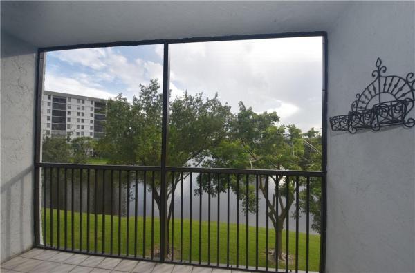 Olympic Pointe At Cypress Bend, 2226 N Cypress Bend Dr #308, Pompano Beach, Florida 33069, image 1