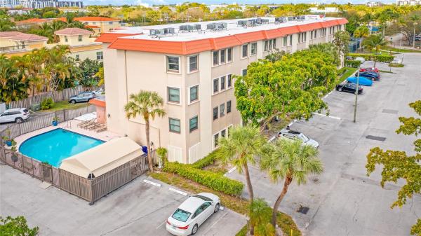 La Cancha, 615 NE 12th Ave #307, Fort Lauderdale, Florida 33304, image 1