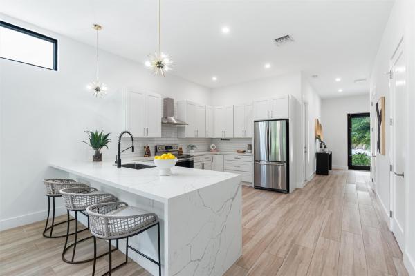 Waverly Place, 1012 Middle St, Fort Lauderdale, Florida 33312, image 1