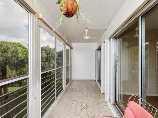 Portofino Village, 3101 Portofino Pt #M3, Coconut Creek, Florida 33066, image 1