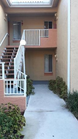 Napoli Gardens, 1081 Coral Club Dr #1081, Coral Springs, Florida 33071, image 1