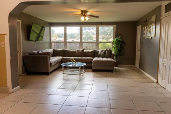 Fairway Estates, 948 SW 49th Ter, Plantation, Florida 33317, image 1