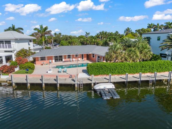 Lighthouse Point Residential, 2830 NE 29th St, Lighthouse Point, Florida 33064, image 1