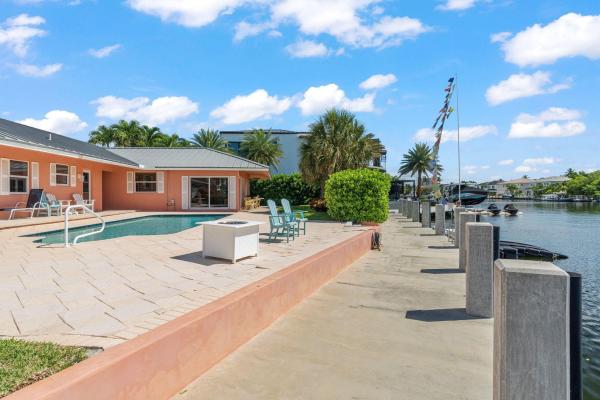 Lighthouse Point Residential, 2830 NE 29th St, Lighthouse Point, Florida 33064, image 1