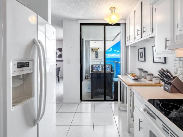Pompano Atlantis, 1000 S Ocean Blvd #18B, Pompano Beach, Florida 33062, image 1