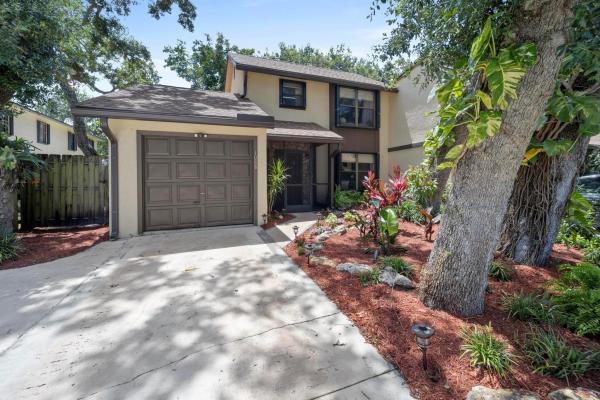 Town Oaks, 1088 Raintree Dr, Palm Beach Gardens, Florida 33410, image 1