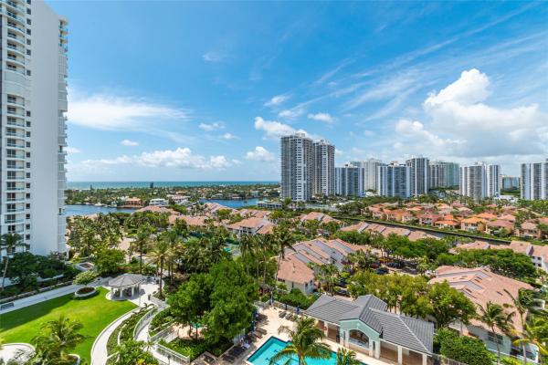South Tower At The Point, 21055 Yacht Club Dr #1410, Aventura, Florida 33180, image 1