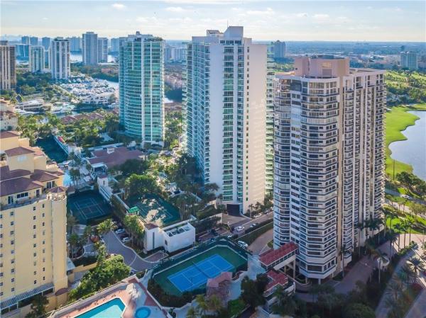 The Landmark, 20185 E Country Club Dr #1704, Aventura, Florida 33180, image 2