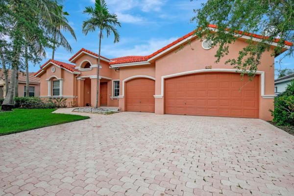 Pasadena Estates At Pembroke Shores, 697 SW 159th Way, Pembroke Pines, Florida 33027, image 1