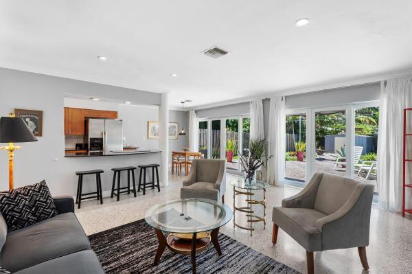 Lauderdale Gardens, 601 NE 14th Ct, Fort Lauderdale, Florida 33304, image 1