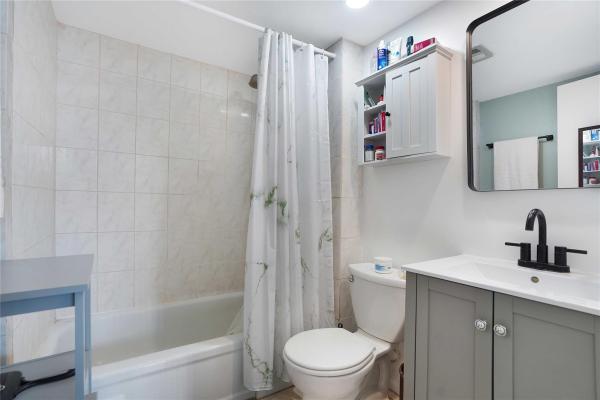 Royal Park, 111 Royal Park Dr #2B, Oakland Park, Florida 33309, image 1