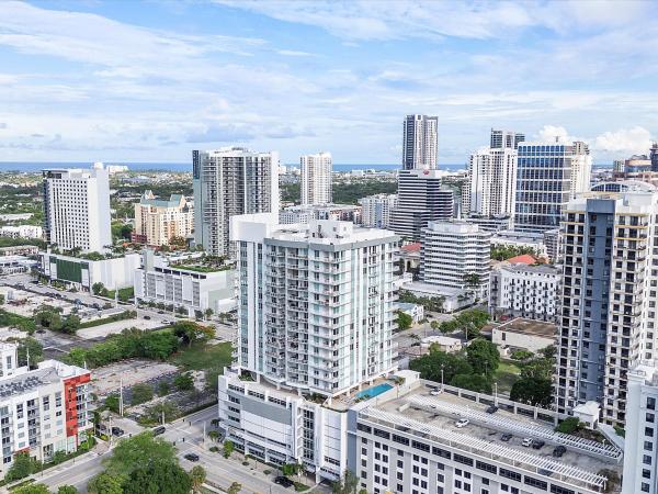 Strada 315, 315 NE 3rd Ave #1003, Fort Lauderdale, Florida 33301, image 1
