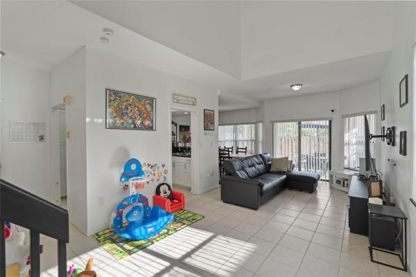 The Park At Tanglewood Lakes, 9561 SW 1st Ct, Pembroke Pines, Florida 33025, image 1