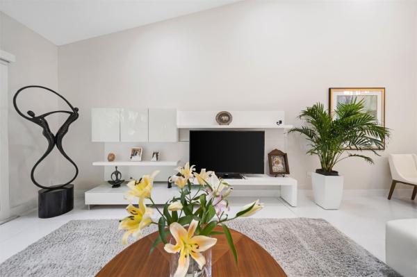 Misty Oaks At Palm-Aire, 4115 Carriage Dr #4P, Pompano Beach, Florida 33069, image 1