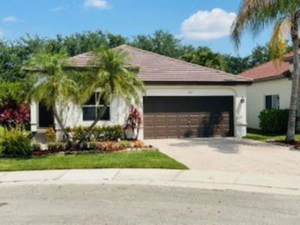 Vista Meadows, 909 Tanglewood Cir, Weston, Florida 33327, image 1