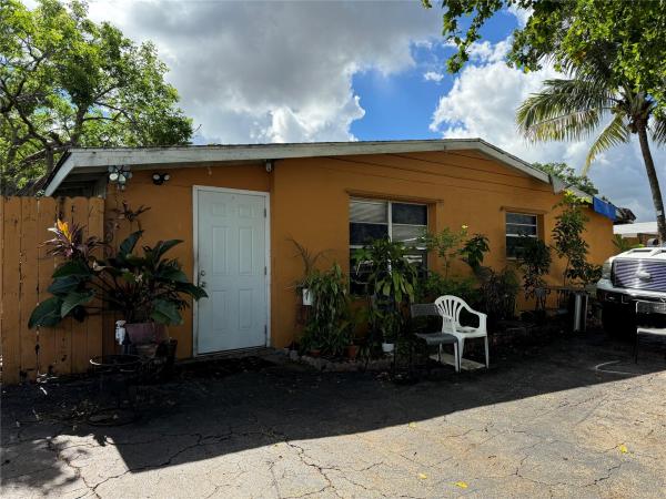 Playland Village, 3900 SW 59th Ave, Davie, Florida 33314, image 1