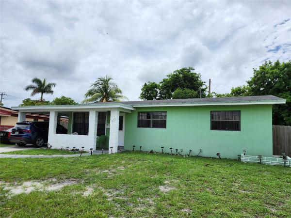 Fairmont, 730 SW 31st Ave, Fort Lauderdale, Florida 33312, image 1