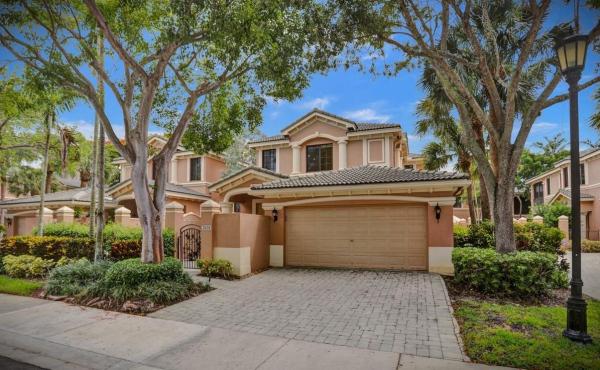 Courtside, 2678 Center Court Dr #2678, Weston, Florida 33327, image 1