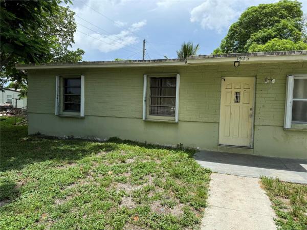 Sanders Park, 1523 NW 4th Ave, Pompano Beach, Florida 33060, image 1