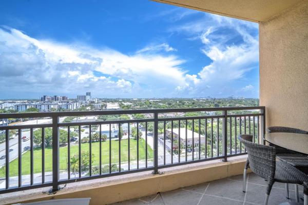 The Waverly At Las Olas, 110 N Federal Hwy #1210, Fort Lauderdale, Florida 33301, image 2