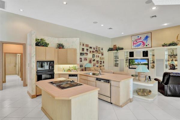 St Andrews Country Club, 17591 Scarsdale Way, Boca Raton, Florida 33496, image 1