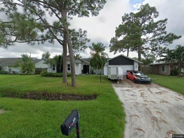 374 NE Greenbriar Lan, Port St. Lucie, Florida 34983, image 2
