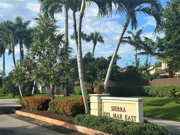 Sierra Del Mar, 7657 Sierra Ter W, Boca Raton, Florida 33433, image 1