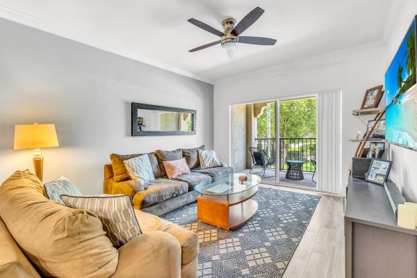 Poinciana Place, 5920 W Sample Rd #205, Coral Springs, Florida 33067, image 1