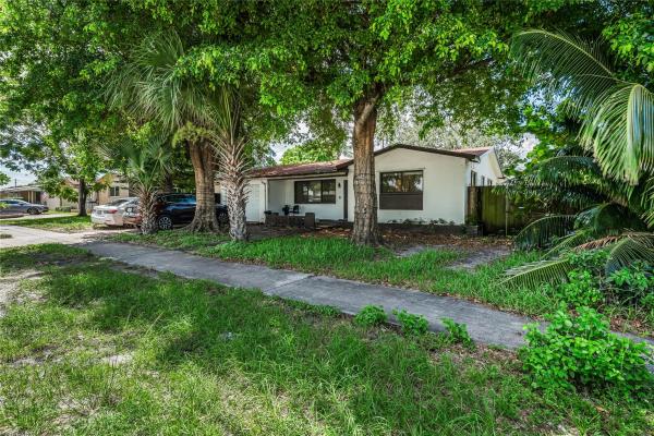 Hollywood Heights, 3193 Taft St, Hollywood, Florida 33021, image 1