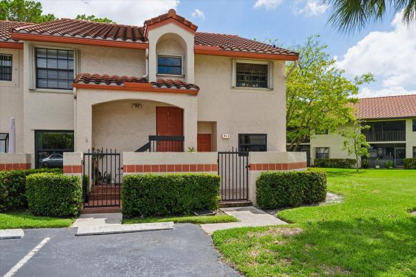 Ambassador Square, 911 Congressional Way #911, Deerfield Beach, Florida 33442, image 1