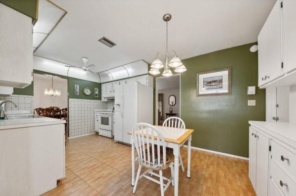 Forsythe Colony 16, 6813 NW 75th St, Tamarac, Florida 33321, image 3
