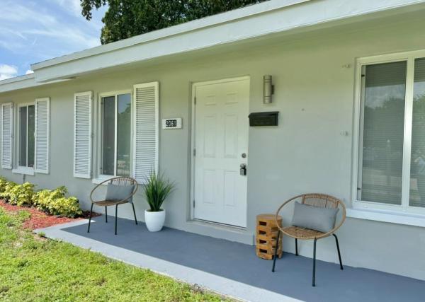 Kendall Green, 2061 NE 2nd Ter, Pompano Beach, Florida 33060, image 1