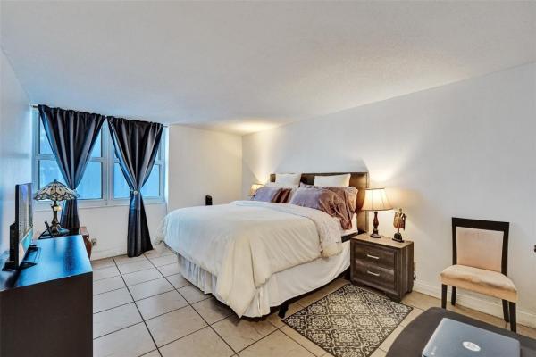 Parker Plaza Estates, 2030 S Ocean Dr #1004, Hallandale Beach, Florida 33009, image 2