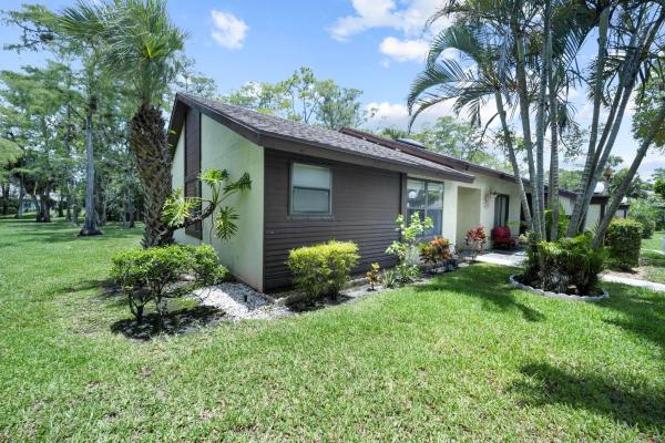 Strathmore Gate West, 451 Knollwood Ct, Royal Palm Beach, Florida 33411, image 1